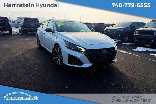 2023 Nissan Altima SR VC-Turbo FWD