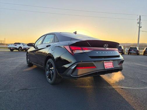 2026 Hyundai ELANTRA Sport