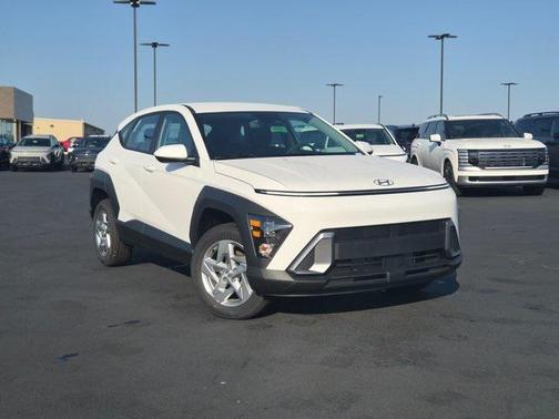 2026 Hyundai KONA SE