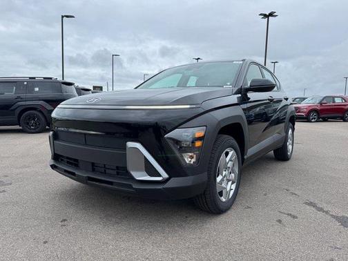 2025 Hyundai KONA SE