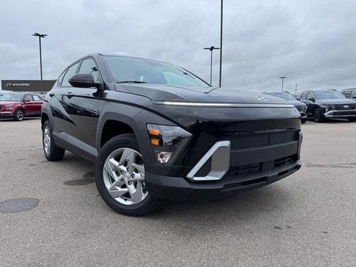 2025 Hyundai KONA SE