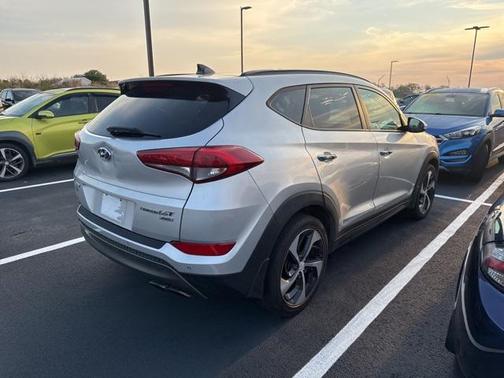 2016 Hyundai TUCSON Limited
