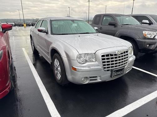 2007 Chrysler 300C Base