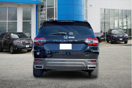2025 Honda Pilot Black Edition