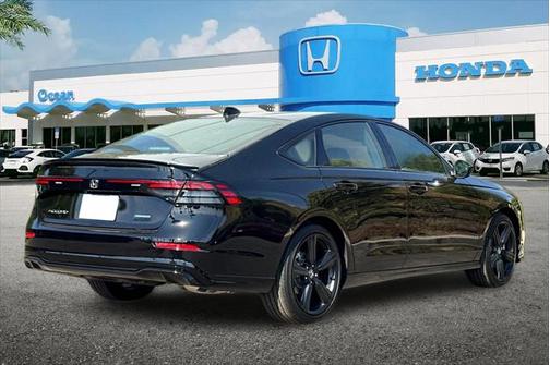 2025 Honda Accord Hybrid Base