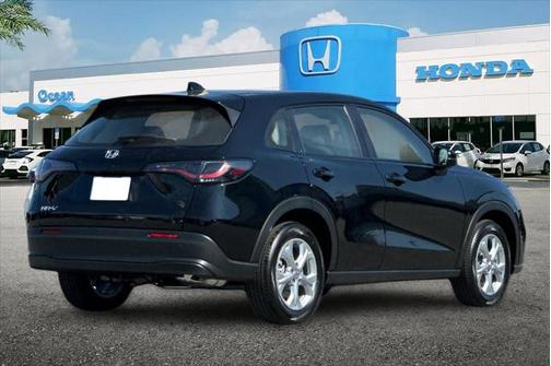 2025 Honda HR-V LX