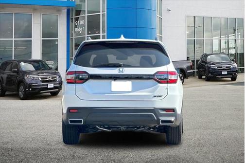 2025 Honda Pilot Sport