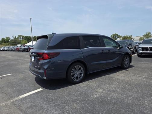 2025 Honda Odyssey Touring