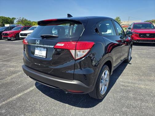 2021 Honda HR-V LX