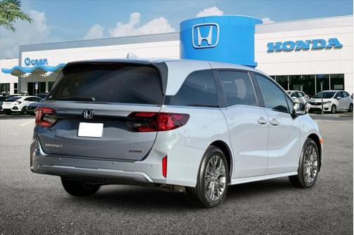 2025 Honda Odyssey Touring