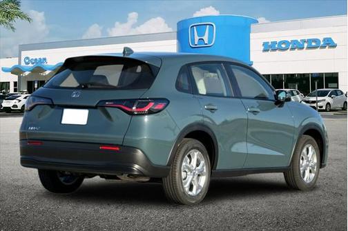 2025 Honda HR-V LX