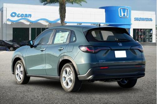 2025 Honda HR-V LX