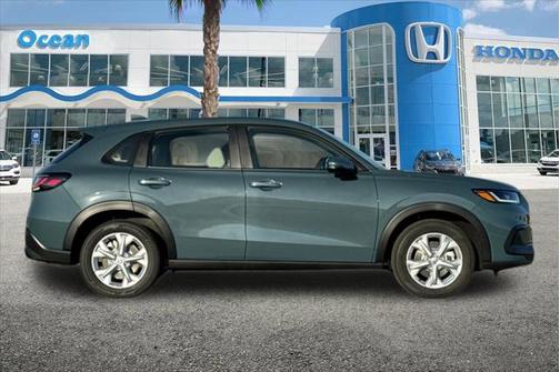 2025 Honda HR-V LX
