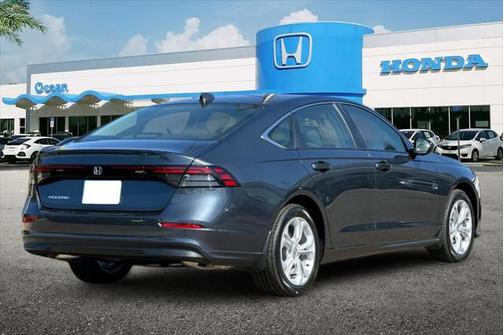 2025 Honda Accord LX 1.5T