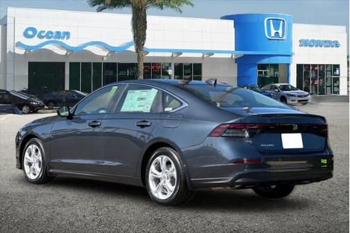 2025 Honda Accord LX 1.5T