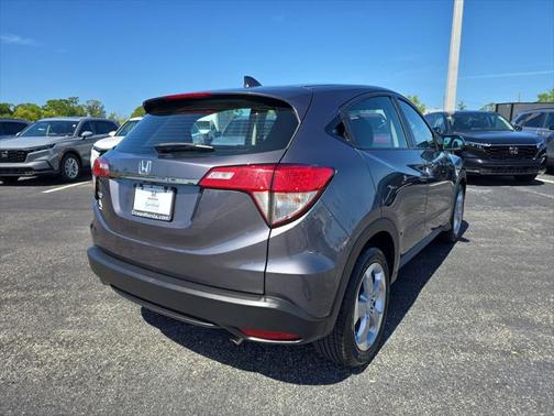 2022 Honda HR-V LX