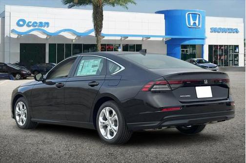 2025 Honda Accord LX 1.5T