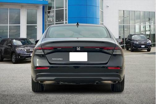 2025 Honda Accord LX 1.5T