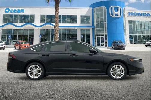 2025 Honda Accord LX 1.5T