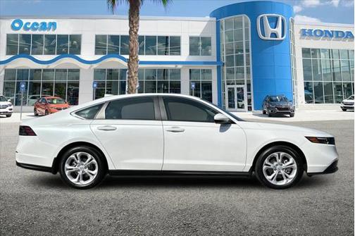 2025 Honda Accord LX 1.5T