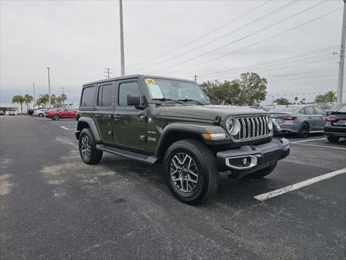 2024 Jeep Wrangler 4-Door Sahara