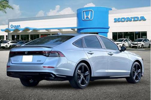 2025 Honda Accord Hybrid Base