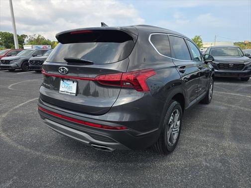 2022 Hyundai SANTA FE SE