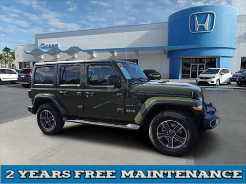 2023 Jeep Wrangler 4-Door Sahara