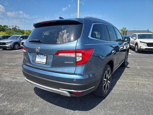 2020 Honda Pilot Touring 8-Passenger