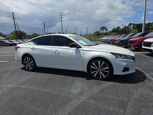 2020 Nissan Altima SR Intelligent AWD