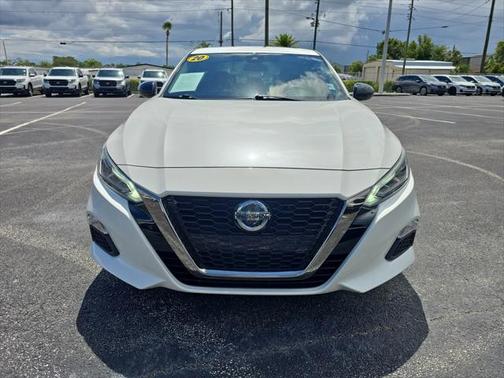 2020 Nissan Altima SR Intelligent AWD