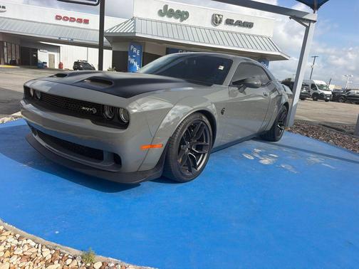 Destroyer Gray Clearcoat 2019 Dodge Challenger SRT Hellcat