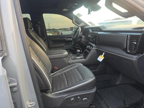 Thunderstorm Gray 2024 GMC Sierra 1500 AT4X