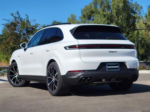 2026 Porsche Cayenne Cayenne E-Hybrid