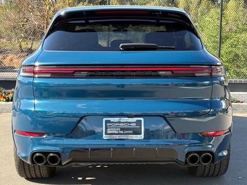 2024 Porsche Cayenne S