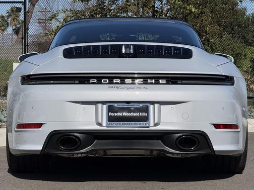 2026 Porsche 911 Targa 4S