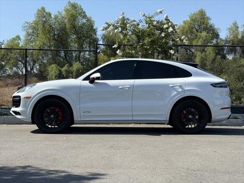 2023 Porsche Cayenne GTS