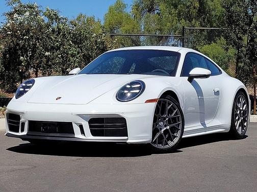 2025 Porsche 911 Carrera S