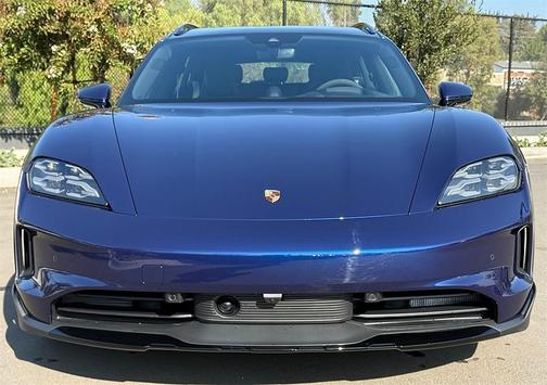 2025 Porsche Taycan 4S