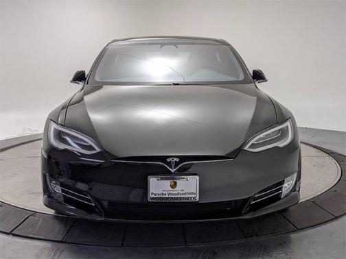 Photo 2 of 32 of 2018 Tesla Model S P100D