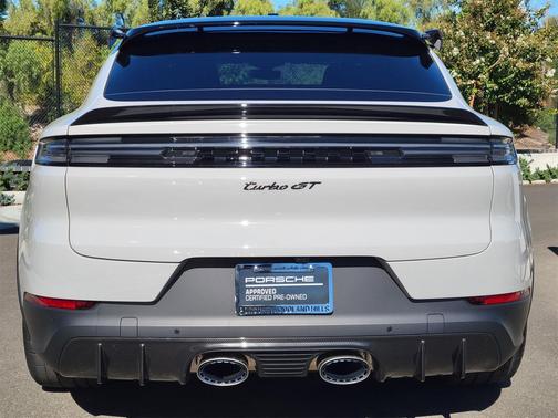 2025 Porsche Cayenne Turbo GT
