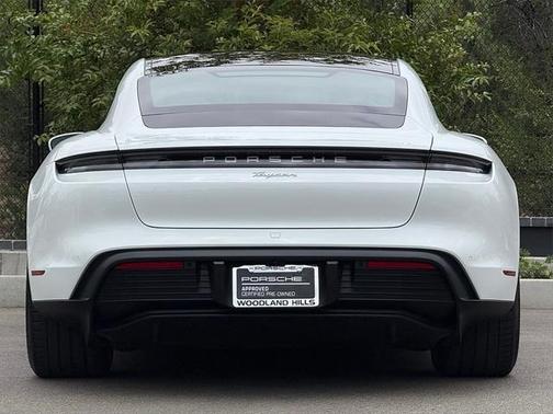 2022 Porsche Taycan Base (A2)