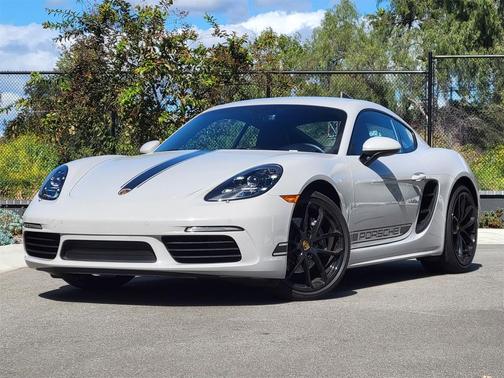 2024 Porsche 718 Cayman Style Edition