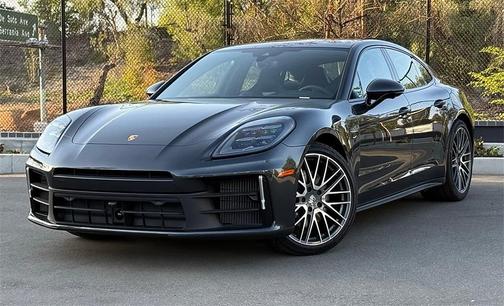 2024 Porsche Panamera 