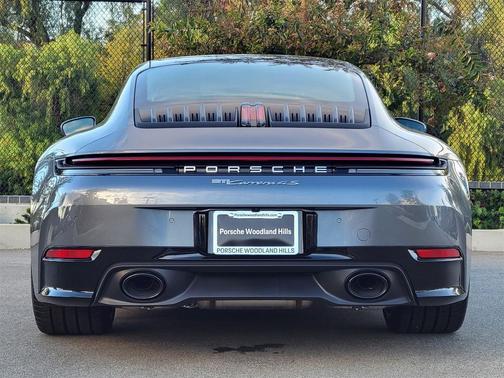 2026 Porsche 911 Carrera 4S