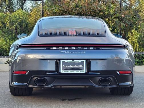 2026 Porsche 911 Carrera 4S