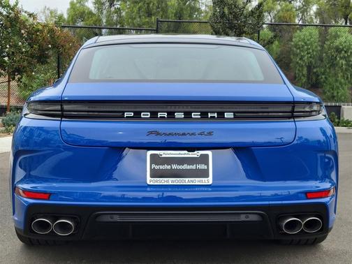 2026 Porsche Panamera 4S