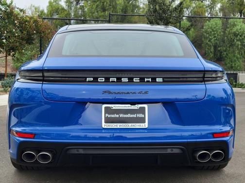 2026 Porsche Panamera 4S