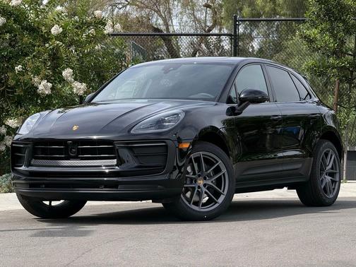 2026 Porsche Macan Macan