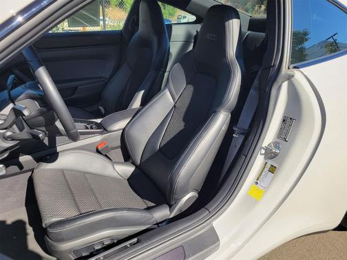 2024 Porsche 911 Carrera T